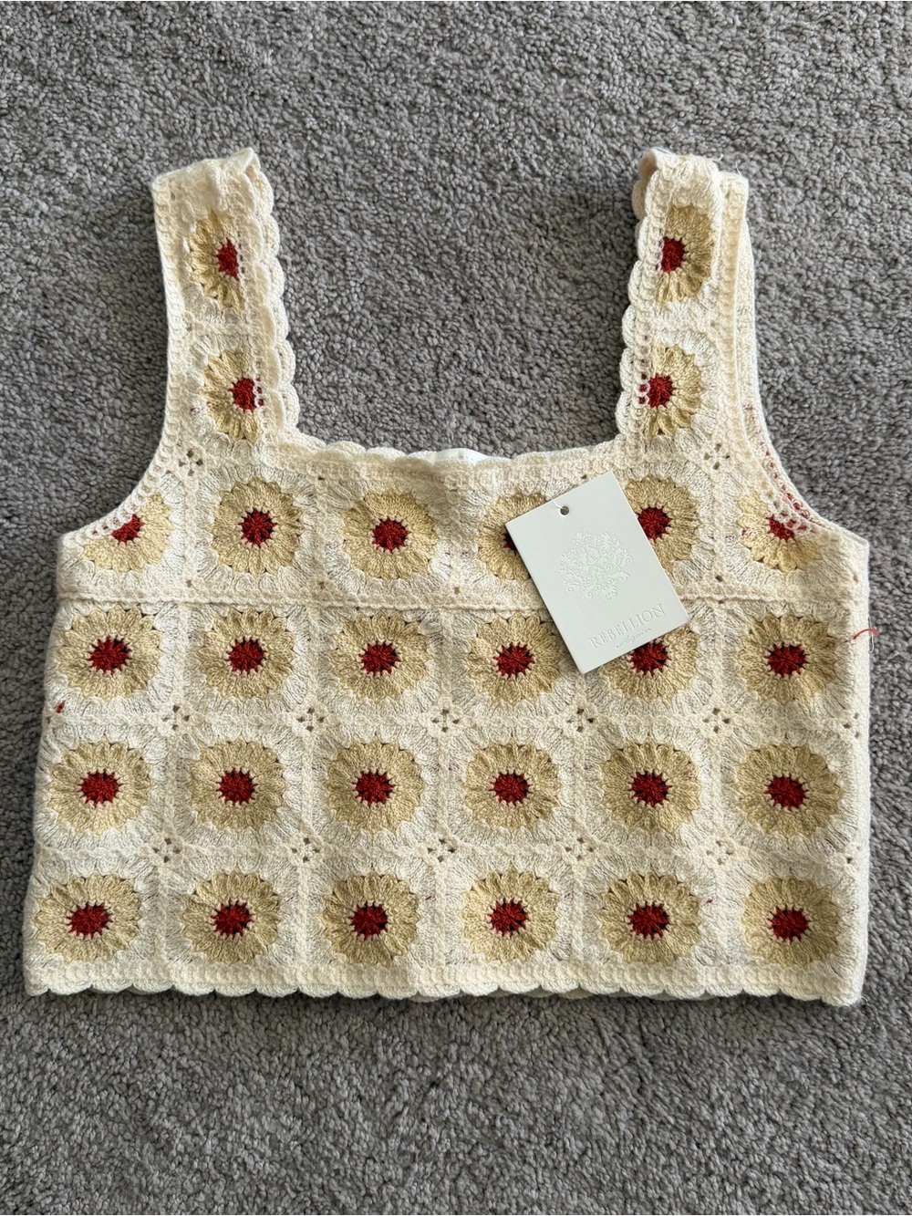 NWT ✨ Rebellion Cream Crochet Crop Top with Red & Tan Floral Motifs